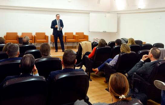 Subcomisión bienestar emocional jornada en Granada_img
