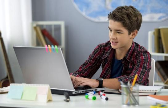 Estrategia en internet para menores de la AEPD_img