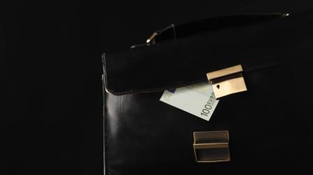 Delito de deslealtad profesional de procurador_img