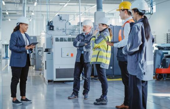 Trabajadores y nuevas condiciones laborales transparentes_img