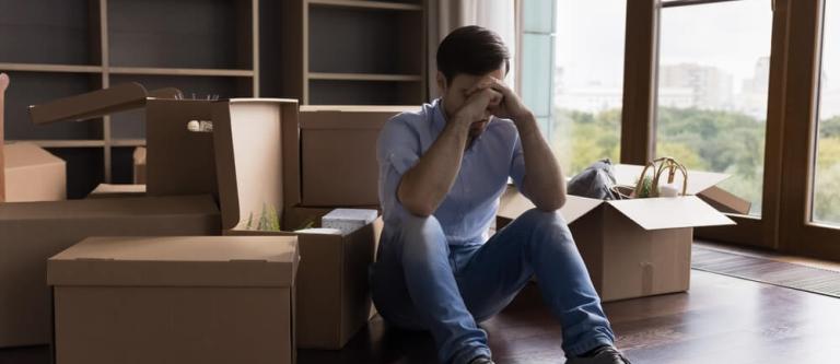 Desahuciado el hijo por no aportar a la economia familiar_img