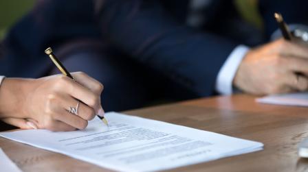 Notarios y gestion de expedientes matrimoniales_img