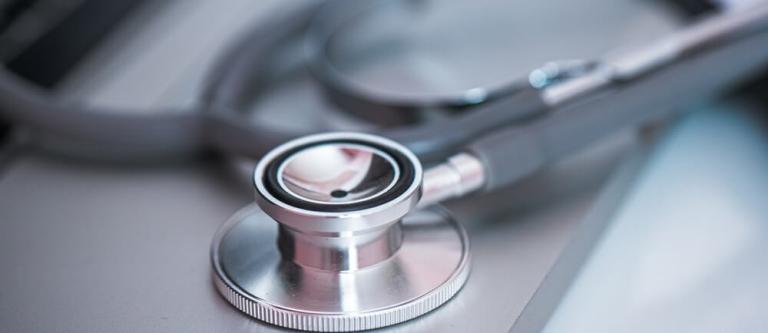 Acceso indebido a historia clinica entre compañeros_img