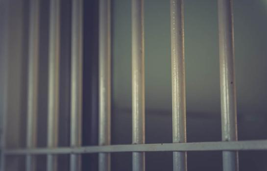 Régimen de visitas en la cárcel de hijos menores a progenitor_img