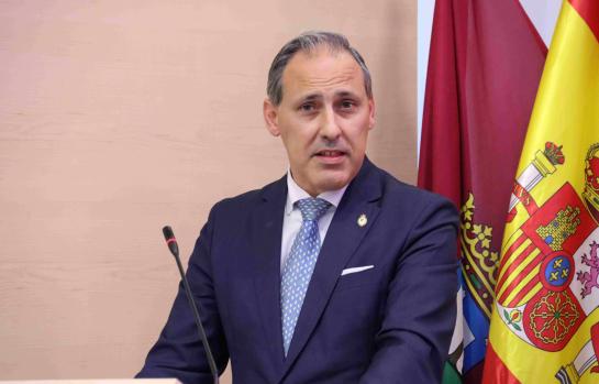 Eugenio Ribón, decano del ICAM__amparo_img