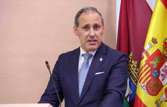 Eugenio Ribón, decano del ICAM__amparo_img