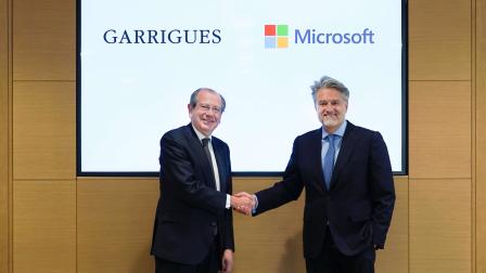Fernando Vives, Garrigues y Alberto Granados, Microsoft_img