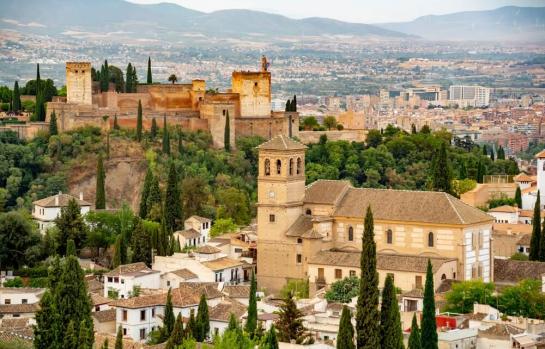 Granada y campeonato de futbol de abogados 2024_img