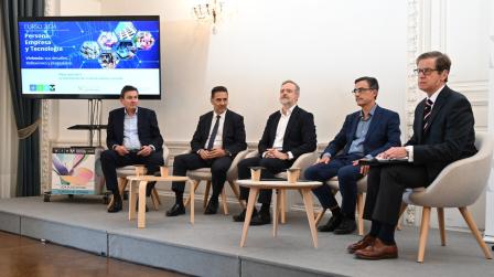 Mesa Fundacion Notariado sobre vivienda moderada por Ramón Múgica_img