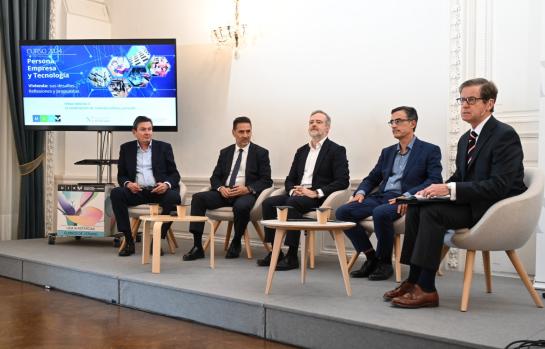 Mesa Fundacion Notariado sobre vivienda moderada por Ramón Múgica_img