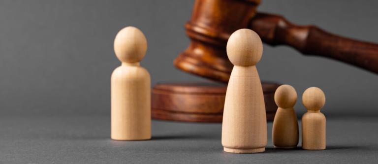 Patria potestad y privación de ella por condena_img