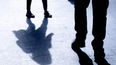 Condena por delito de acoso a vecina_img