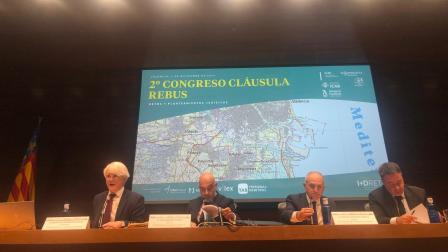 INAUGURACIÓN 2º CONGRESO CLÁUSULA REBUS