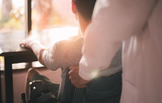Prestación por cuidado de hijo con parálisis_img