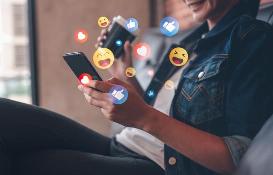 Redes sociales y nuevas políticas_img