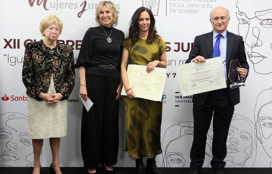 Vicente Magro ganador del II premio de Igualdad del ICAM