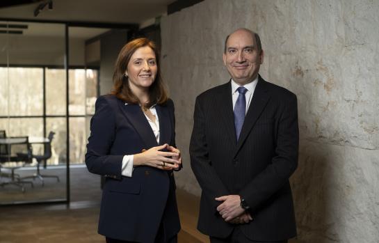 DLA Piper_Paula González de Castejón y Diego Ramos_img