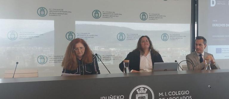 Derecho digital Pamplona