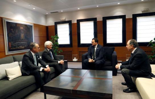 Presidente principado reunion abogacia