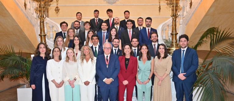 Foto de familia toma de posesión nuevos notarios Cataluña_Img