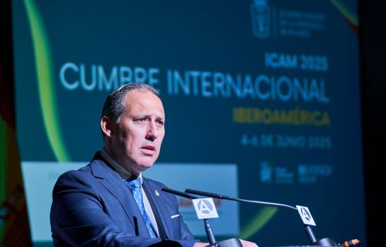 Eugenio Ribón, decano del ICAM