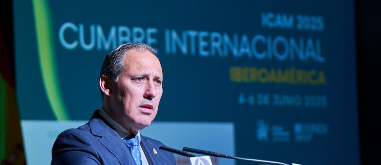 Eugenio Ribón, decano del ICAM