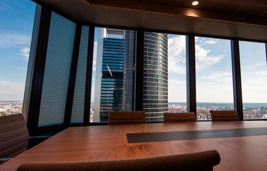 Oficina de Elzaburu_img