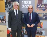 Salvador Gonzalez y ATA