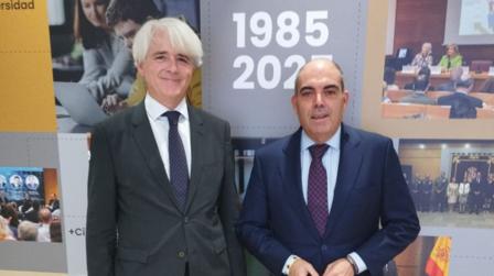 Salvador Gonzalez y ATA