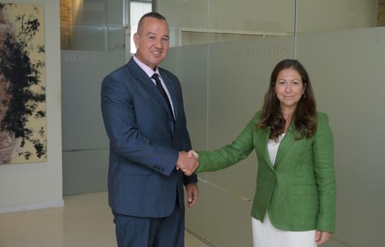 VICTOR_SALMA_CANTOS 15 W