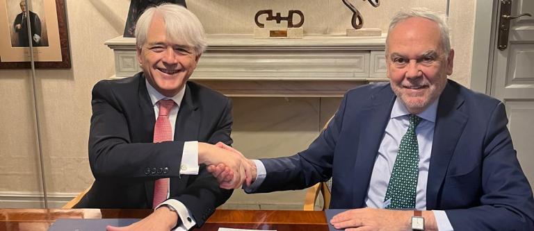 SALVADOR GONZÁLEZ Y JUAN PUJOL