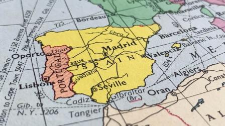 Acto administrativo sancionador para expulsar a ciudadano del país_img