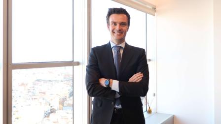 Xavier Frias Osborne Clarke_img