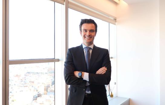 Xavier Frias Osborne Clarke_img