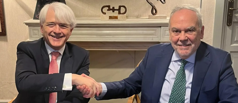 firma juan pujol y salvador gonzalez