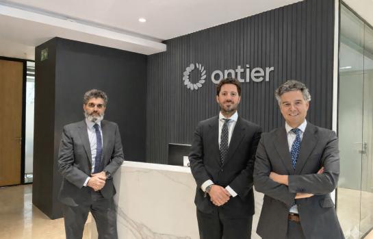 foto Francisco Fenoy, Jaime Yélamos y José María Fernández Mota_img