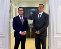 Alejandro Seoane Pedreira (izda) y Isidoro Blanco Cordero en la oficina de BP – Boutique Penal_img