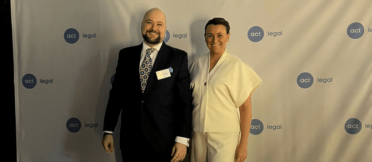 Cristina de Santiago y Jesús R._img