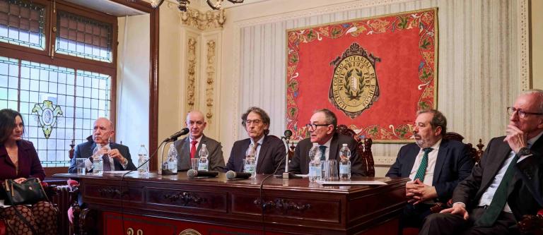 Constitución del Fo...