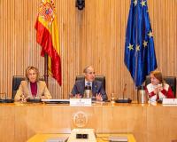Isabel Winkels, Eugenio Ribón y Amelia Valcárcel en la sesión inaugural de la XIII Cumbre de Mujeres Juristas_img
