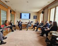 SALVADOR GONZÁLEZ CON EX DECANOS Y COLEGIADOS DE CANTABRIA_img