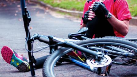 Indemnización a ciclista por el estado de la carretera por donde circulaba_img