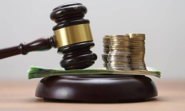 Multa a directivos por la ley de competencia_img