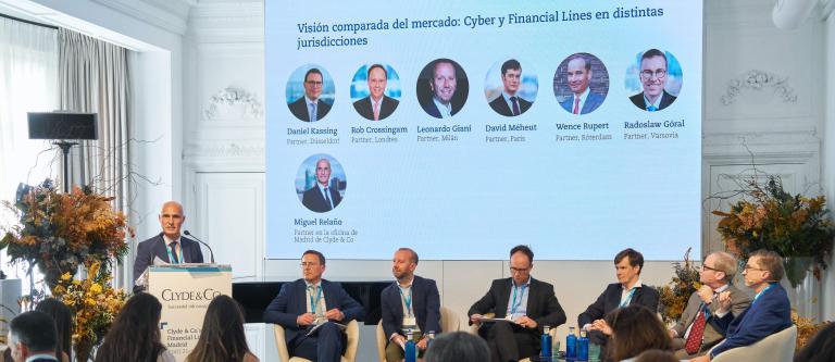 Foto financial Lines Day_img