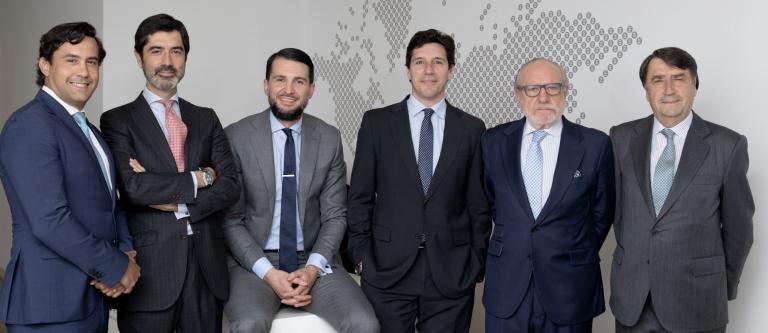 Alejandro Ingram, Manuel Gordillo, Carlos A. Grande, Enrique Calabuig, Luis Martín y Javier Díaz-Gálvez_img