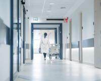 Sentencia sobre la guardia de una doctora y el desplazamiento al lugar de trabajo_img