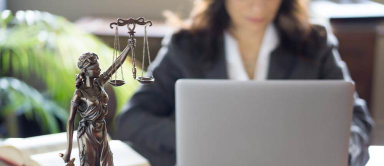 Cursos de catalán para jueces y magistrados_img
