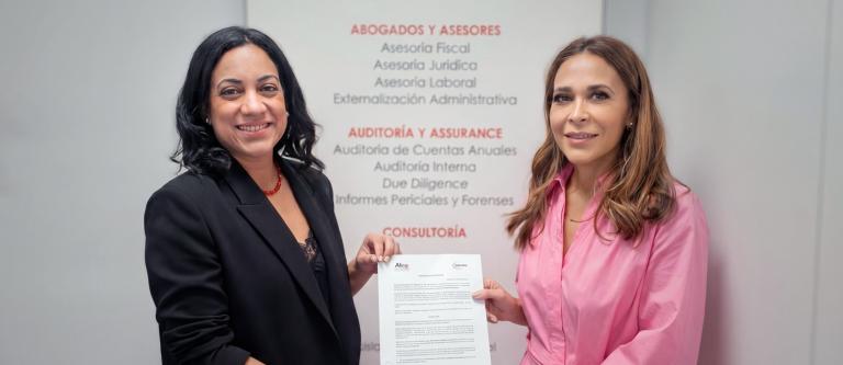Daysi Cruz y Pilar Sánchez-Bleda_img