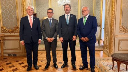 FOTO AUTORIDADES DEL ACTO INAUGURACIÓN UIBA_img
