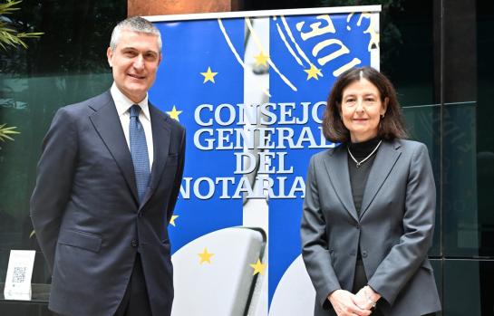 El presidente del Notariado italiano, Vito Pace y la presidenta del Consejo General del Notariado, Concepción Pilar Barrio Del Olmo_img